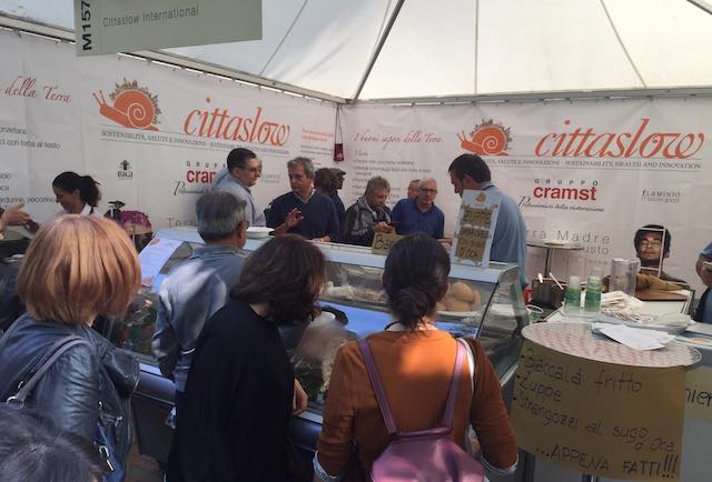 A "Terra Madre. Salone Del Gusto" Il Cibo Di Strada Delle Cittaslow ...