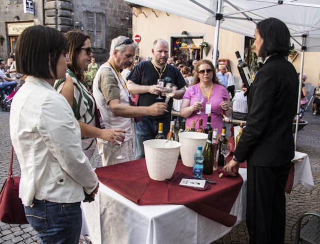 Pro.t.eco su Wine Show: "Dal Comune di Orvieto solo falsità"