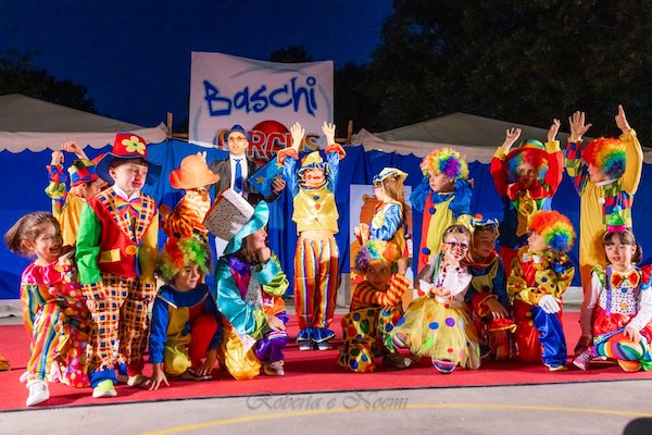 Al Parco della Solidarietà, Infanzia e Primaria danno spettacolo con "Il Circo"