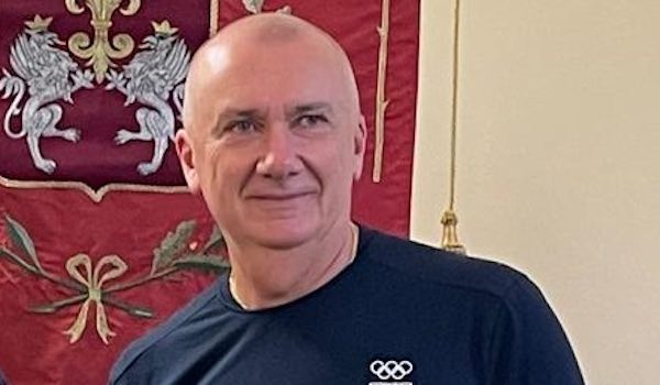 Volley, abbraccio collettivo e cittadinanza onoraria a Massimo Barbolini dopo Parigi