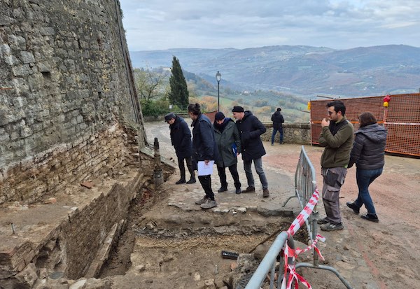 Nessuna interruzione per il cantiere dell'ascensore interrato ai Giardini Pubblici