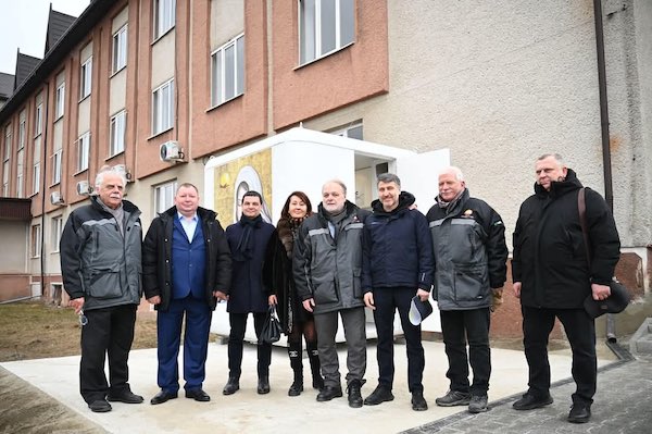 La Fondazione "Aiutiamoli a Vivere" Ong inaugura l'Ospedale di Yasinia e il Cubo della Salute